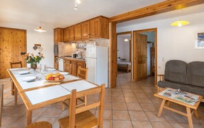 Interior - Gites Simond welcomes you to Arvieux in the heart of the Queyras Regional Park, (ARVIEUX)