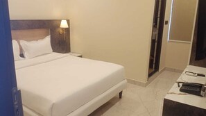 1 Schlafzimmer, Schreibtisch, laptopgeeigneter Arbeitsplatz