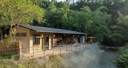 Xiyang Yishan Quiet Private Onsen Country Style Vacation Courtyard