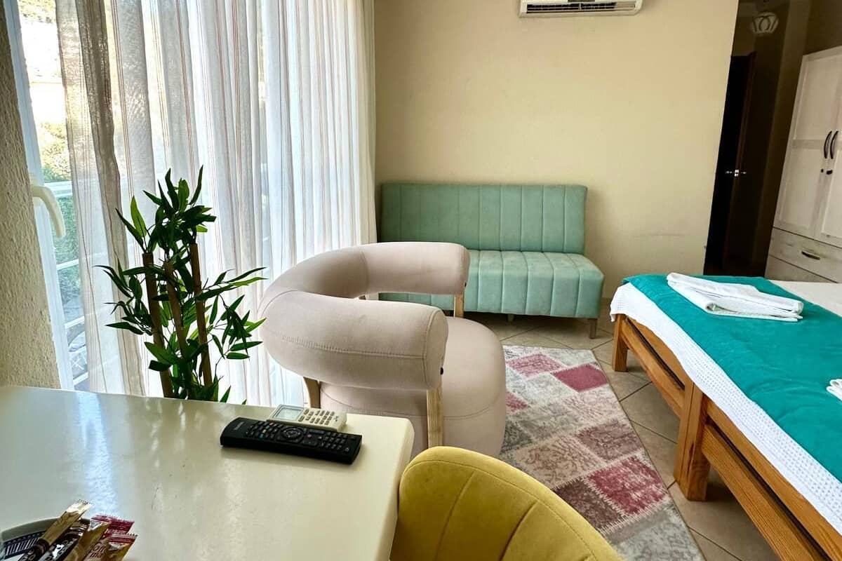 Standard Twin Room | 1 bedroom, desk, laptop workspace, free WiFi