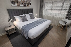 1 habitación y caja de seguridad en la habitación 