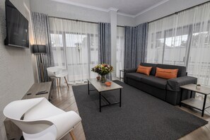 Prémium apartman, 1 hálószobával | 1 hálószoba, széf a szobában, vasaló/vasalódeszka és ingyenes wifi