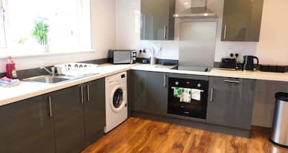 4 Bedroom, Newly Refurbished Home in East Kilbride