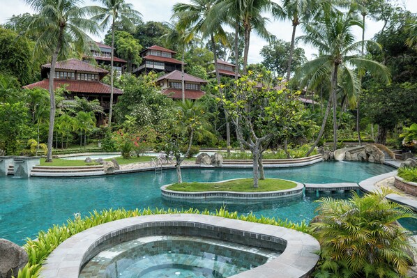 Outdoor pool - Nongsa Village (Batam)
