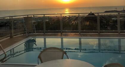Hotel Ariella