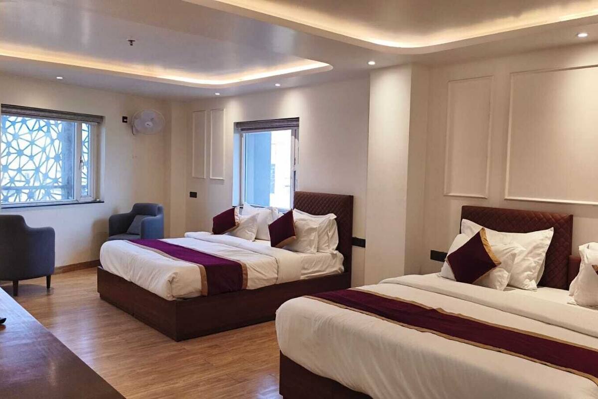 Family Studio Suite | Egyptian cotton sheets, premium bedding, laptop workspace, soundproofing