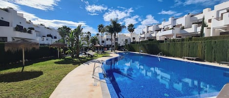 Appartement | Piscine | Piscine extérieure