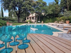 Outdoor pool - Private villa in Montaud: Elegance and tranquillity (Montaud)