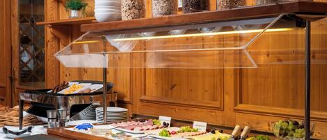Daily buffet breakfast (EUR 12 per person)