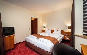 Double Room, 1 Queen Bed, Non Smoking, Private Bathroom | Laptop workspace, free WiFi - ARKADEN Hotel Kelkheim (Kelkheim)