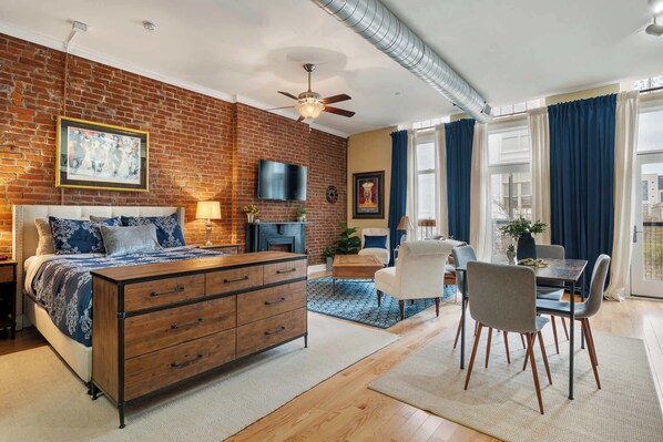 1 bedroom, iron/ironing board, WiFi, bed sheets