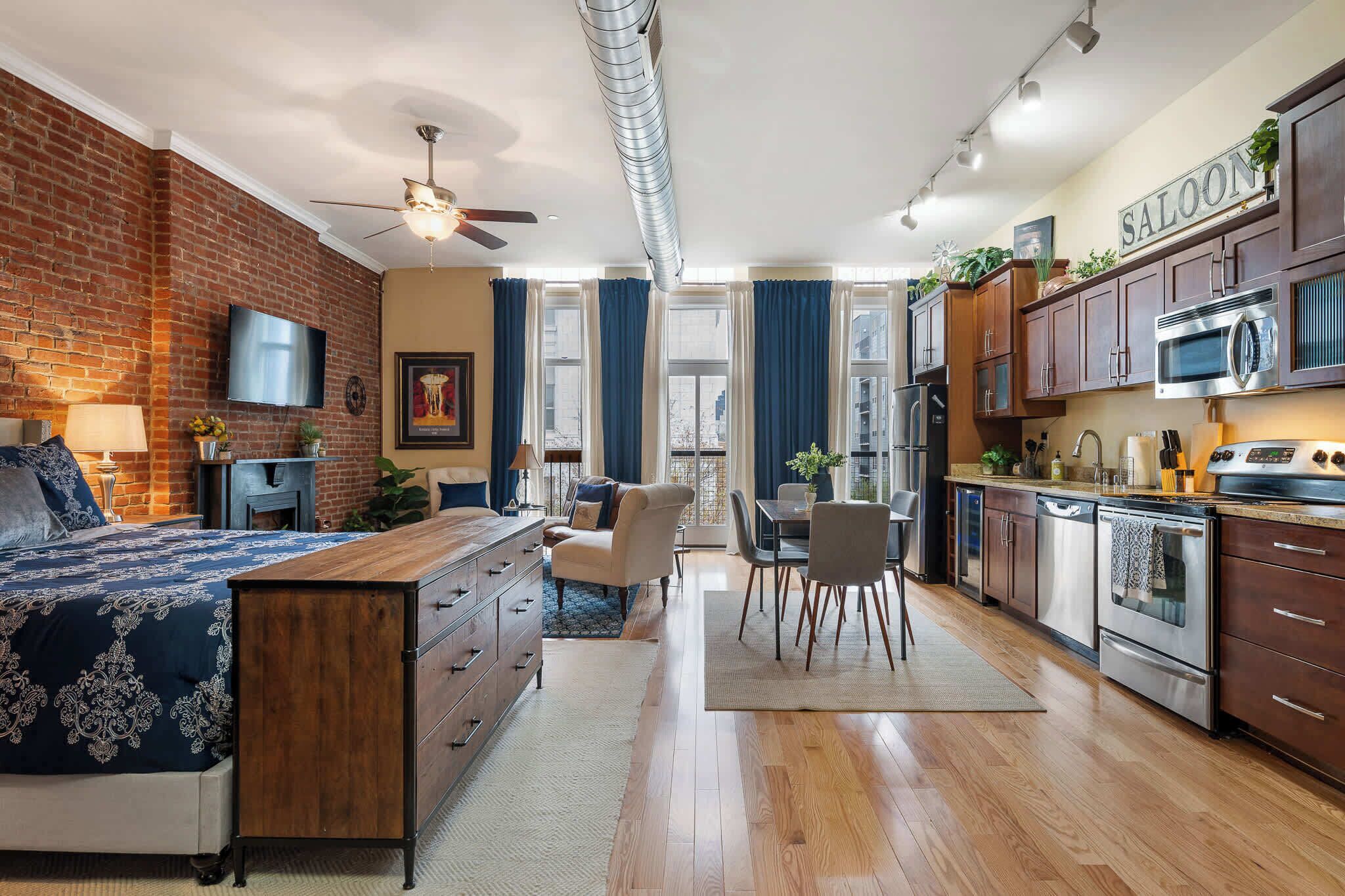 1 chambre, fer et planche à repasser, Wi-Fi, draps fournis