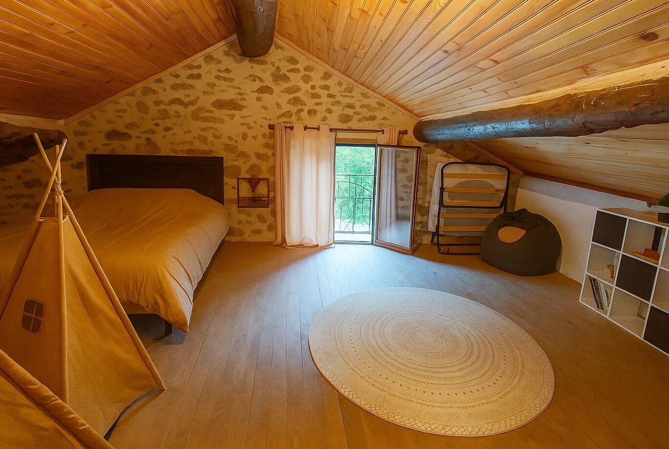 2 Schlafzimmer, Schreibtisch, kostenloses WLAN, Bettwäsche