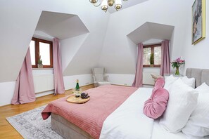 5 Schlafzimmer, Bügeleisen/Bügelbrett, WLAN, Bettwäsche