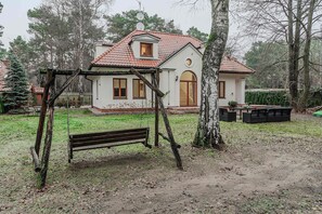 Exterior - Lumina amazing house in Warsaw (Warszawa BIG)
