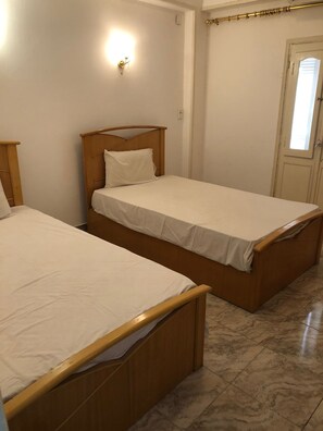 2 bedrooms