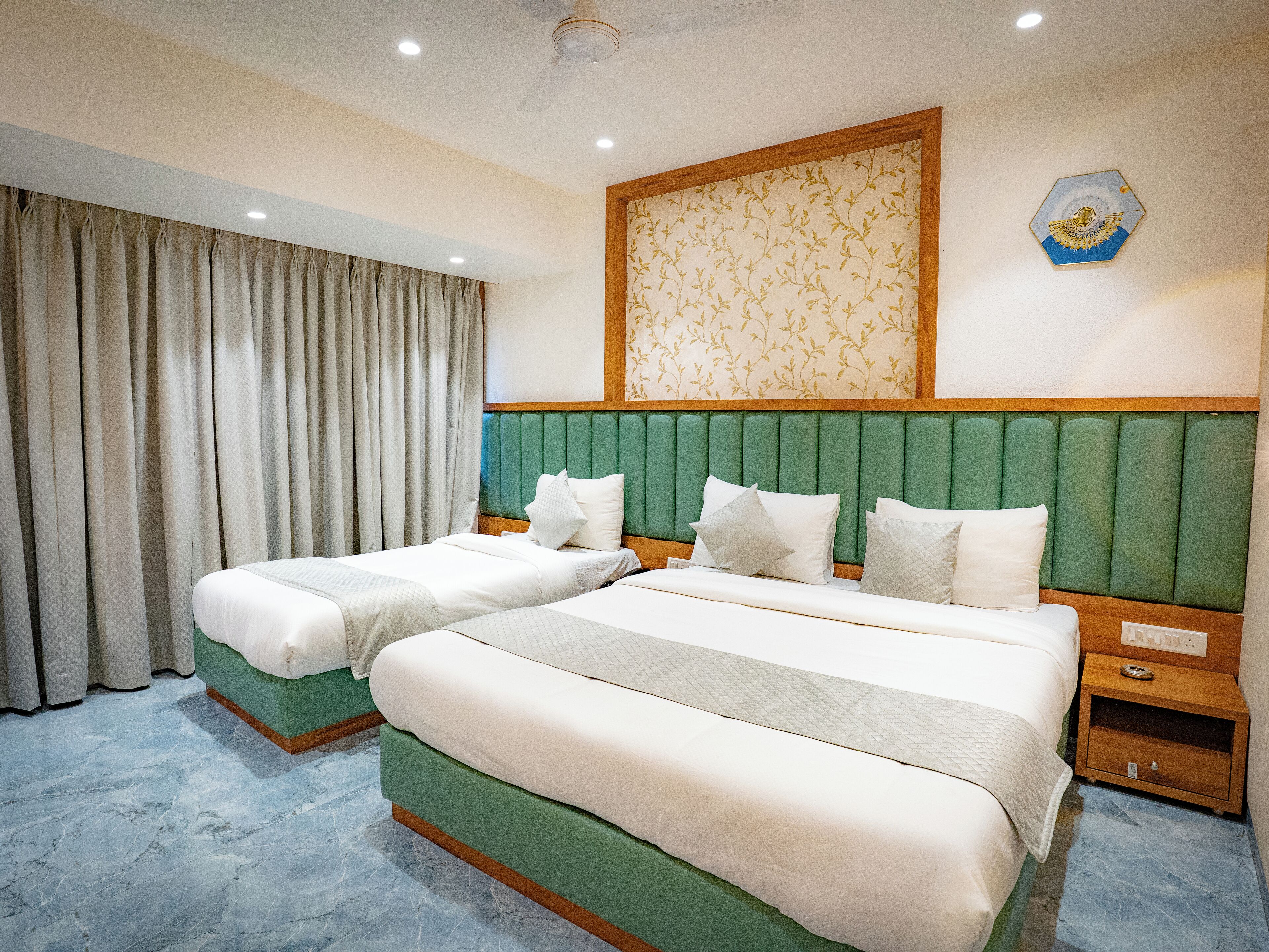 Camera tripla | Wi-Fi gratuito, lenzuola