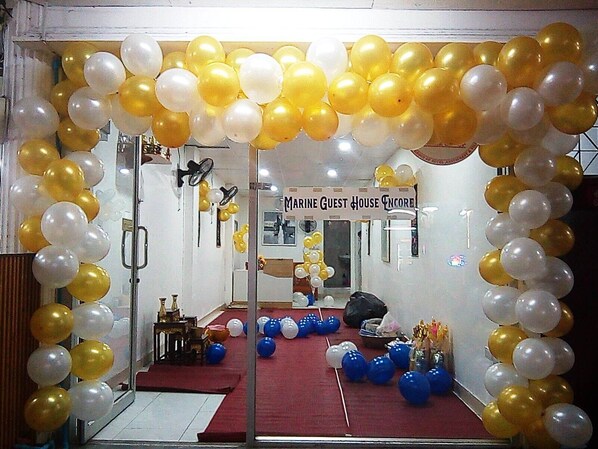 ด้านหน้าที่พัก