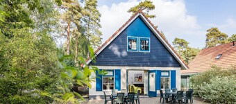 Spacious bungalow with open kitchen, terrace, 6 bedrooms and 2 bathrooms