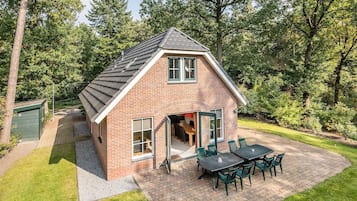 Buiten dineren
