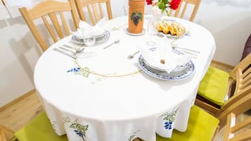 Casa de campo (Two Bedroom Country House) | Comedor