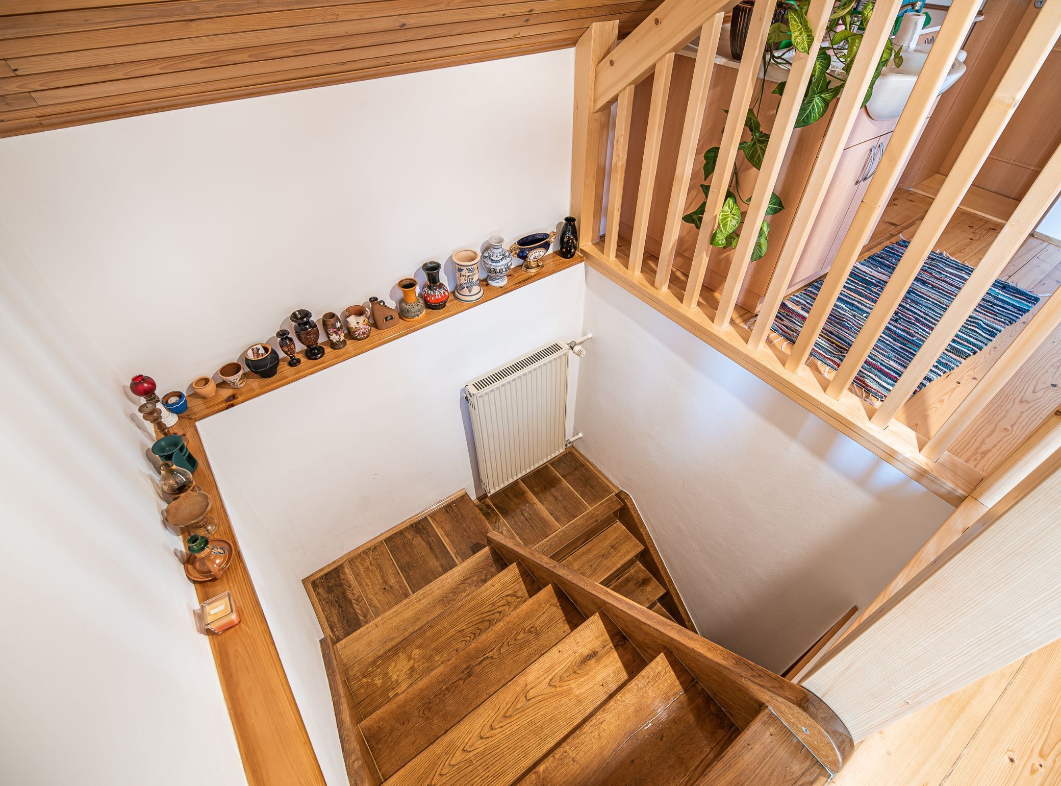 Apartment (Three Bedroom Apartment) | Staircase