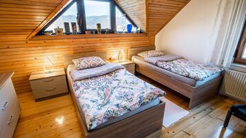 Căn hộ (Three Bedroom Apartment) | 3 phòng ngủ