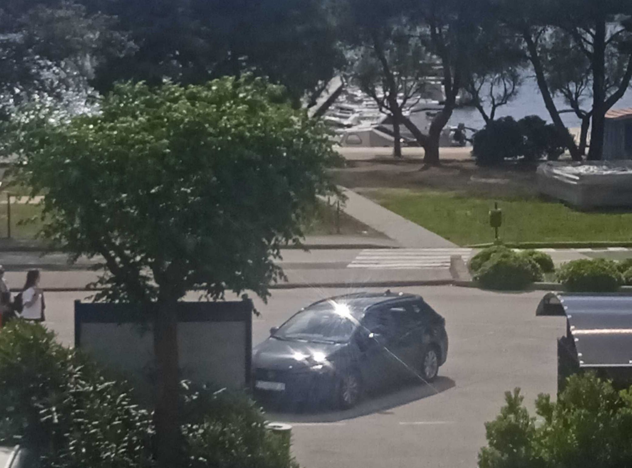 Khuôn viên nơi lưu trú