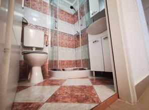 Bathroom - Sea View Holiday Home Umag (Umag)