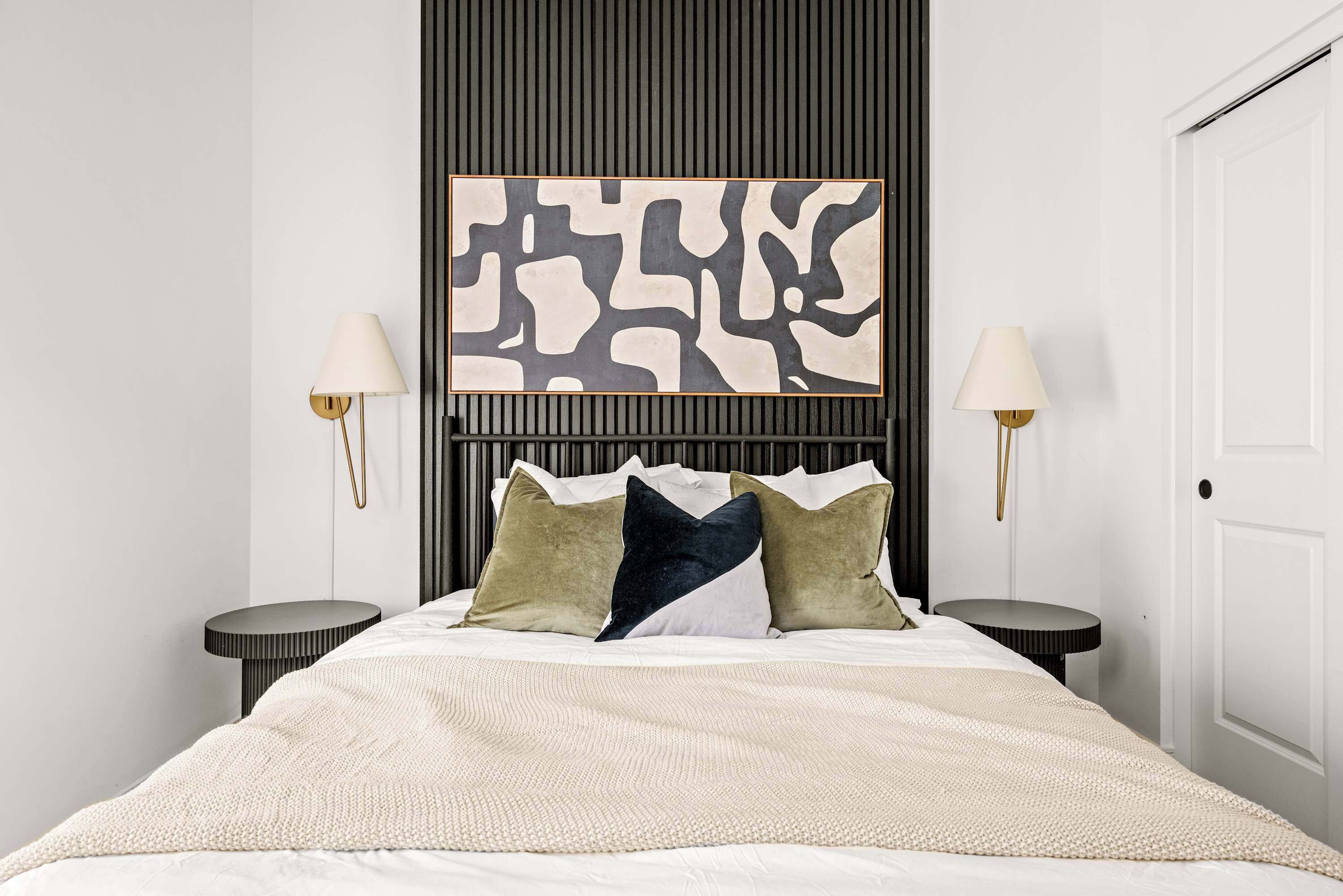 3 habitaciones, tabla de planchar con plancha, cuna de viaje y wifi 