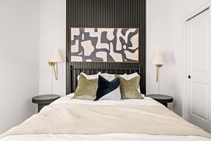 3 bedrooms, iron/ironing board, travel cot, WiFi