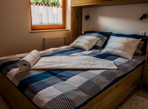 Appartement (Two Bedroom Apartment with Balcony)