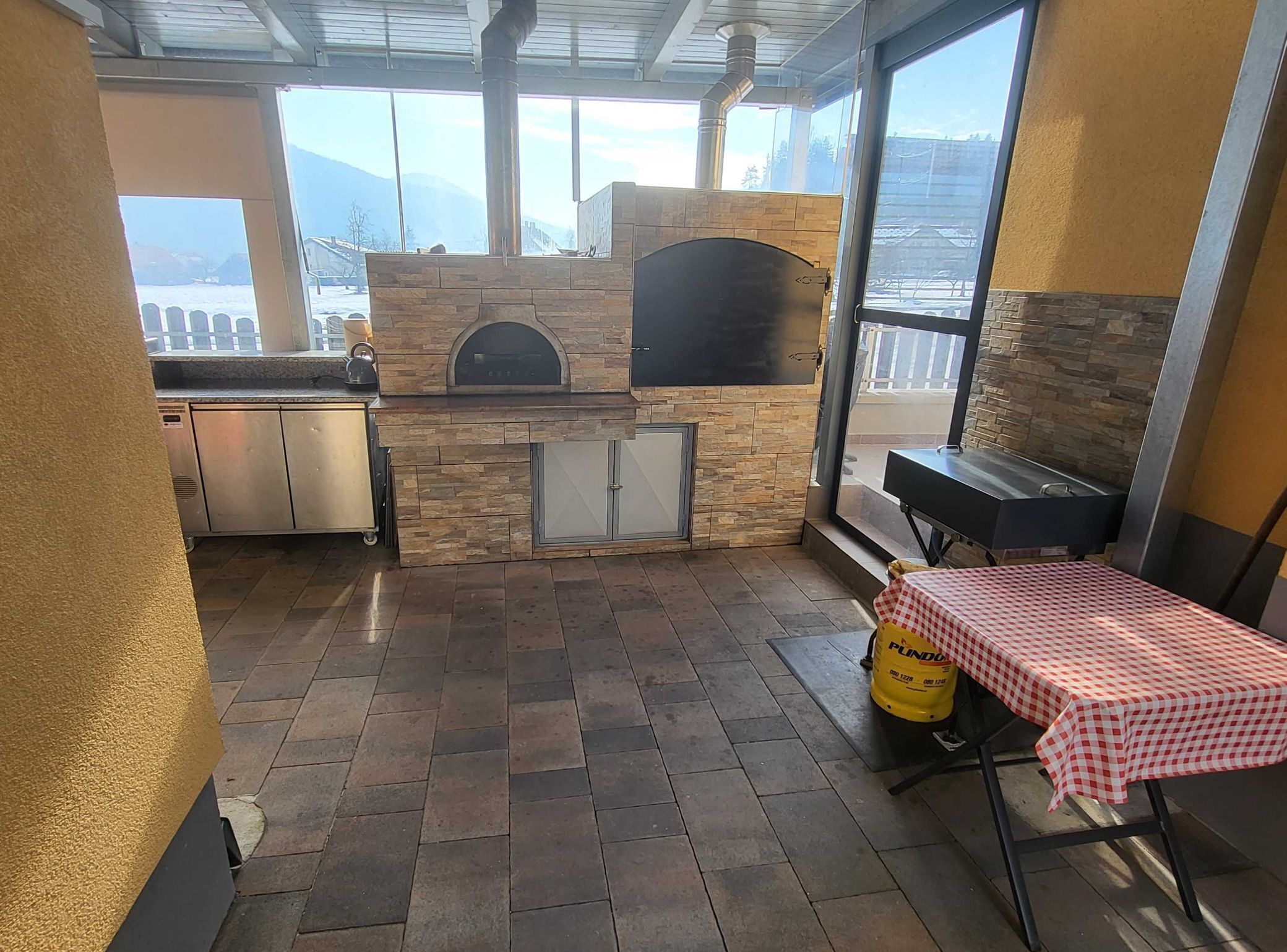 Departamento (Three Bedroom Apartment with Terrace) | Chimenea