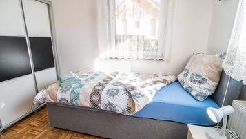 Apartment (Three Bedroom Apartment with Terrace) | 7 bedrooms