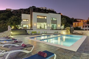 Outdoor pool - Villa Holivista  una exclusiva villa de lujo en Benalmádena (Benalmádena)