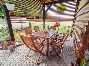 อพาร์ทเมนท์ (Two Bedroom Apartment with Terrace) | บริเวณภายนอก
