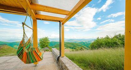 Secluded Escape Hilltop Villa With Hot-tub