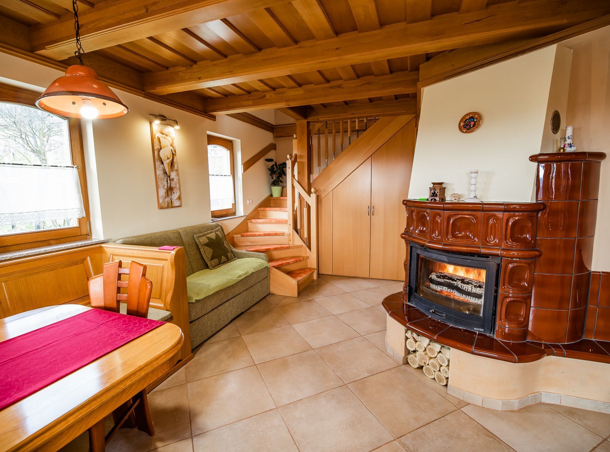 Cottage (Two Bedroom Country House) | Living room | Stereo