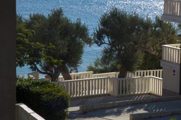 Apartment (Two Bedroom Apartment A2) | Terrace/patio