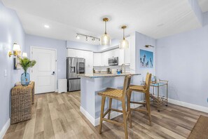 Fridge, microwave, oven, stovetop - RIVER FLY IN: Sunshine Suite, Waterfront 2BR (Merritt Island)