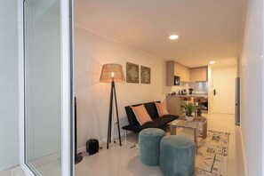 TV - Urban Studio Santa Rosa Ideal for Couples (Santiago)