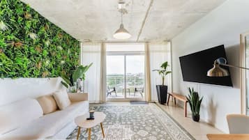 TV connectée, espaces bureaux