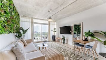 TV connectée, espaces bureaux