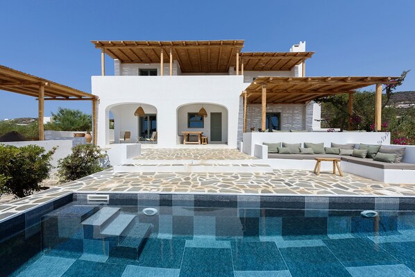 Pool - Bougainvillea House | Antiparos (Agios Georgios)