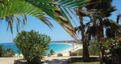 Résidence Cannelle breathtaking sea and beach views