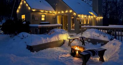 Cozy Mountain Retreat - near Mt Snow + Hermitage Club