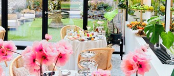 The Burgundy - Boutique B&B