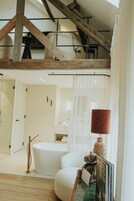 Superior Double Room | Bathroom | Separate tub and shower, hair dryer, bathrobes, slippers