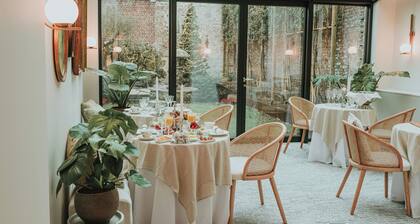 The Burgundy - Boutique B&B