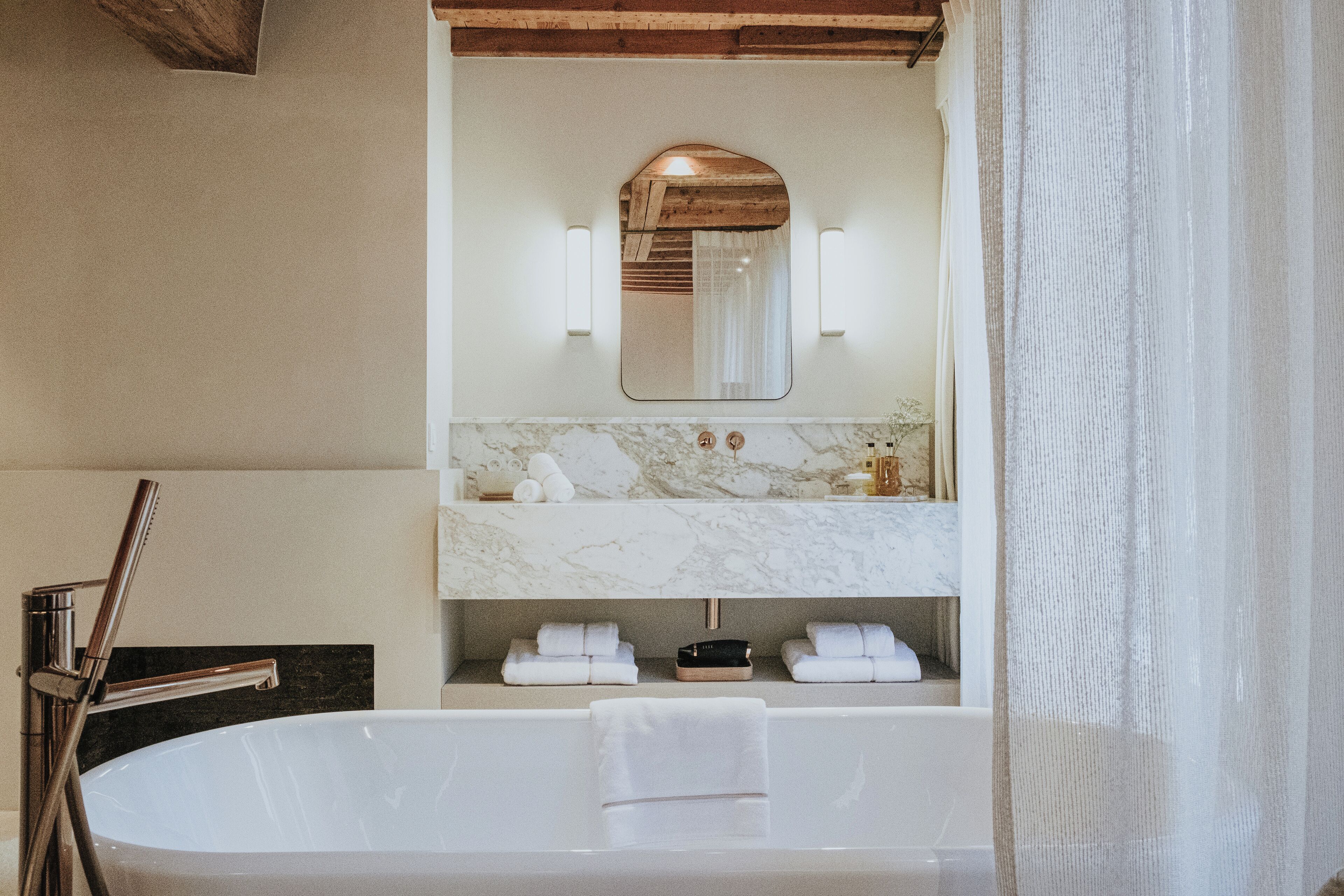 Photo - The Burgundy - Boutique B&B